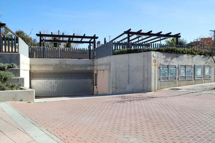El aparcamiento subterráneo del Parque de Cataluña reduce sus tarifas