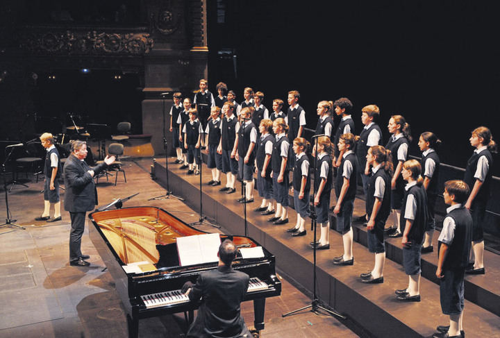 Los Chicos del coro en el Teatro Auditorio de Alcobendas