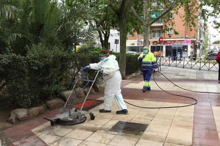 Alcobendas incorpora tres máquinas hidrolimpiadoras para garantizar la limpieza en las calles