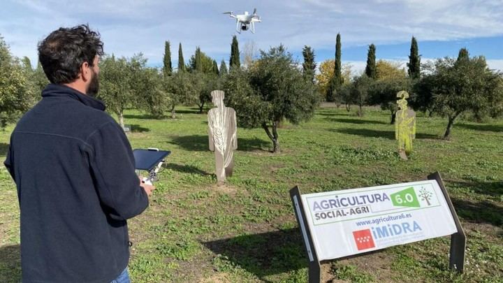 Madrid utiliza drones y IA para optimizar cultivos agrícolas